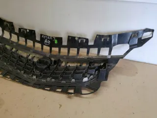 13266577 Решетка радиатора Opel Astra J Арт e7538680, вид 9
