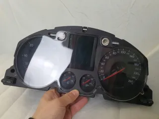 3C0920871E Щиток приборов (приборная панель) Volkswagen Passat B7 Арт e7557372, вид 3