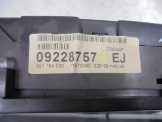 09228757 Щиток приборов (приборная панель) Opel Zafira A Арт e7706798, вид 2