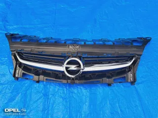13368851 Решетка радиатора Opel Astra J Арт e7775725, вид 1