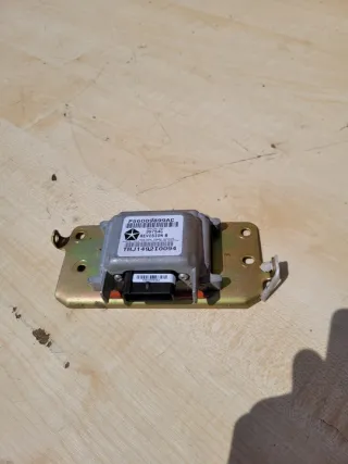 P56009899AC Датчик удара Jeep Cherokee KJ Арт e7798685, вид 2