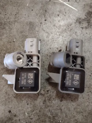 988300005R Датчик удара Renault Scenic 3 Арт e7890063, вид 2