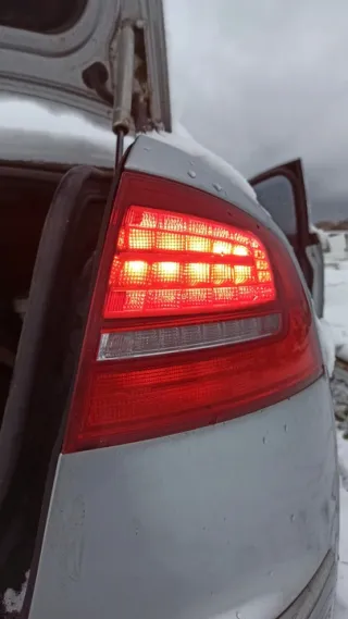 4E0945096H Фонарь задний правый Audi A8 D3 (S8) Арт e7924808, вид 3