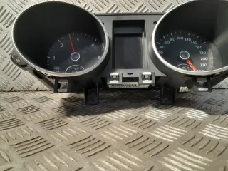 5K0920861A Щиток приборов (приборная панель) Volkswagen Golf 6 Арт e7964173, вид 5