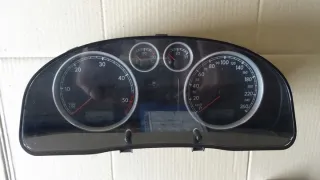 110080198 Щиток приборов (приборная панель) Volkswagen Passat B5 Арт e7979413, вид 1