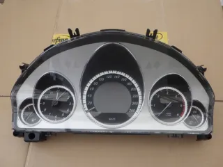 2129004904 Щиток приборов (приборная панель) Mercedes E C207 Арт e7986479, вид 1