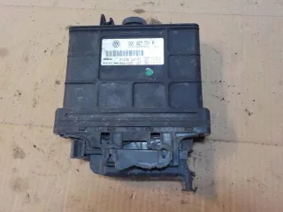 001927731R Блок управления АКПП Volkswagen Polo 5 Арт e8043065, вид 3