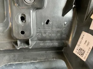9811550177 Крышка багажника (дверь 3-5) Peugeot 3008 2 Арт e8052947, вид 15