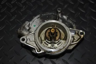 057145100AE Насос вакуумный Audi A6 C6 (S6,RS6) Арт e8178786, вид 1