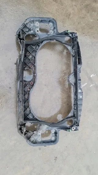  Передняя панель крепления облицовки (телевизор) Audi A6 C6 (S6,RS6) Арт e8182295, вид 1
