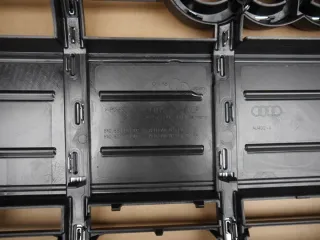 8W0853651DP Решетка радиатора Audi A4 B9 Арт e8242335, вид 3
