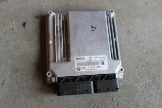 0281015240 Блок управления двигателем BMW 5 E60/E61 Арт e8281474, вид 1