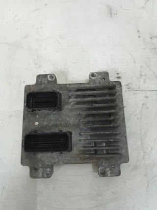 12639891 Блок управления двигателем Opel Astra J Арт e8299951, вид 3