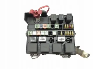 04759395AC Блок предохранителей Chrysler Sebring 2 Арт e8303966, вид 1