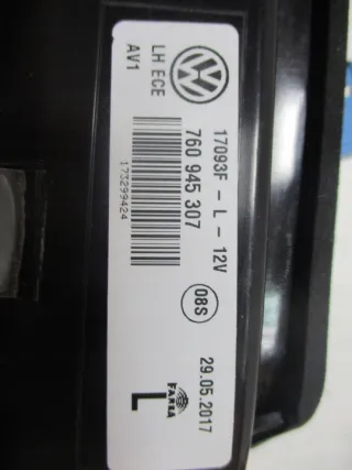 760945308A Фонарь задний правый Volkswagen Touareg 3 Арт e8324109, вид 4