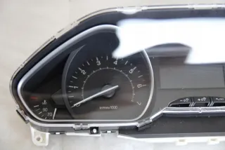 9822621180 Щиток приборов (приборная панель) Peugeot 2008 Арт e8327044, вид 2