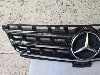 A1668800123 Решетка радиатора Mercedes ML/GLE W166 Арт e8335006, вид 2