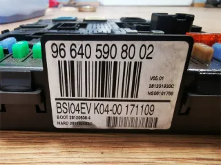 9664059080 Блок предохранителей Citroen C4 1 Арт e8344533, вид 2