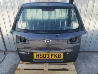  Крышка багажника (дверь 3-5) Mazda 2 DE Арт e8377534, вид 1