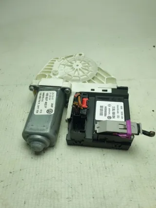 1K0959702K Моторчик стеклоподъемника Volkswagen Jetta 5 Арт e8377544, вид 4