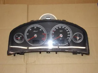 24402322XL Щиток приборов (приборная панель) Opel Vectra C  Арт e8390624, вид 1