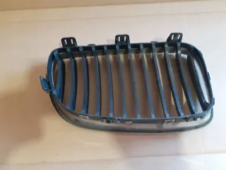51137166439 20000126 Решетка радиатора BMW 1 E81/E82/E87/E88 Арт e8420540, вид 3