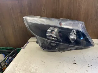 A4479067800 a4479067800 Фара правая Mercedes Vito W447 Арт e8439268, вид 2