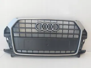 8U0853653 8U0853653M Решетка радиатора Audi Q3 1 Арт e8444651, вид 1
