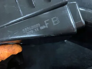 55556464 Корпус воздушного фильтра Opel Astra H Арт e8477265, вид 4