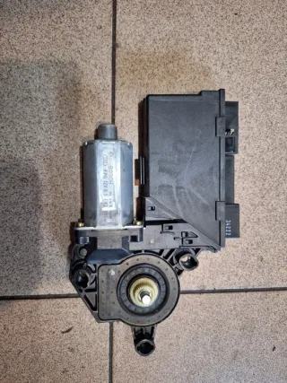 8E0959801A Моторчик стеклоподъемника Audi A4 B6 Арт e8484974, вид 4