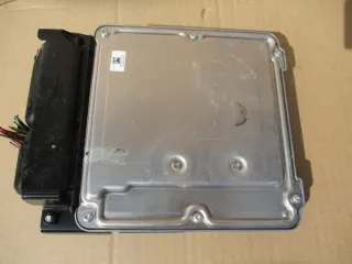 03L906022NP Блок управления двигателем Audi A4 B8 Арт e8532337, вид 4