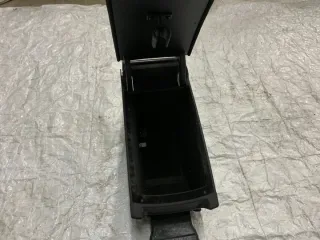 3C0863319AP Подлокотник Volkswagen Passat B7 Арт e8537277, вид 3