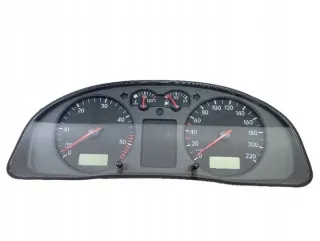 3B1919860C 110008919 Щиток приборов (приборная панель) Volkswagen Passat B5 Арт e8537560, вид 1