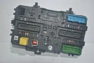 13206760HH Блок предохранителей Opel Astra H Арт e8542124, вид 2