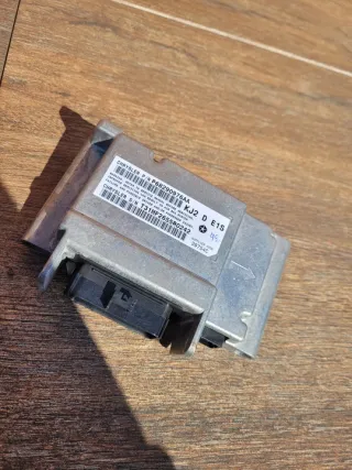 P68290976AA Блок AirBag Jeep Cherokee KJ Арт e8557965, вид 1
