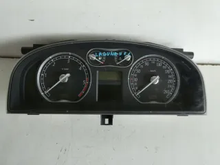 8200291334 Щиток приборов (приборная панель) Renault Laguna 2 Арт e8585856, вид 1