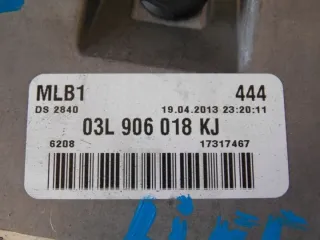 03L906018KJ Блок управления двигателем Audi A4 B8 Арт e8592331, вид 5