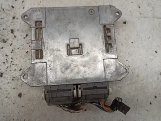 L82318881D Блок управления двигателем Mazda 5 1 Арт e8616566, вид 8