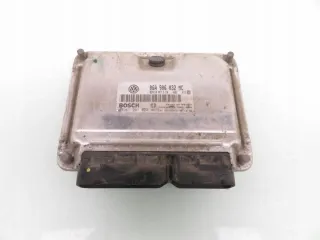 06A906032MC Блок управления двигателем Volkswagen Bora Арт e8646038, вид 1
