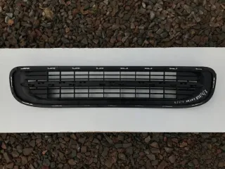 7250785 Решетка радиатора MINI CLUBMAN R55 restailing Арт e8687538, вид 2