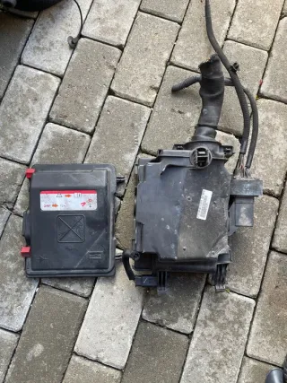 9804848580 Блок предохранителей Citroen C4 2 Арт e8692532, вид 3