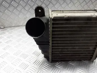 1J0145805H Интеркулер Audi A3 8L Арт e8699857, вид 4