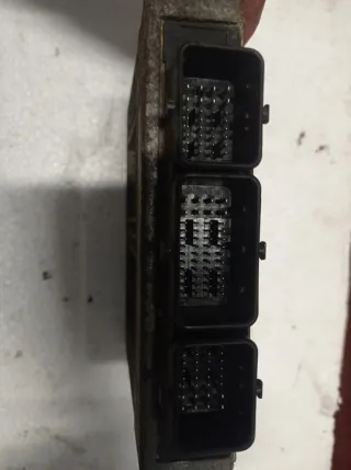 8200323228 8200279458 Блок управления двигателем Renault Laguna 2 Арт e8707408, вид 3