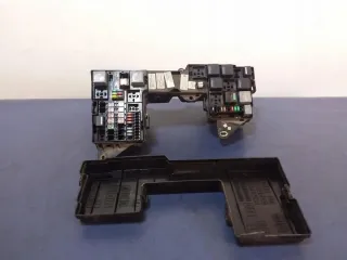 8X2T-14A003A Блок предохранителей Jaguar XF 250 Арт e8709733, вид 1