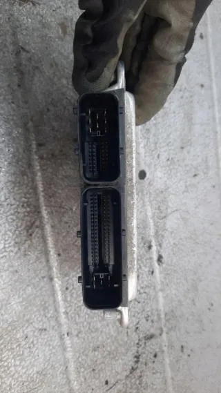 038906019DD Блок управления двигателем Volkswagen Golf 4 Арт e8729842, вид 3