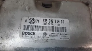 038906019DD Блок управления двигателем Volkswagen Golf 4 Арт e8729842, вид 4