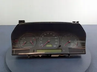 9472523 Щиток приборов (приборная панель) Volvo S70 Арт e8732438, вид 1