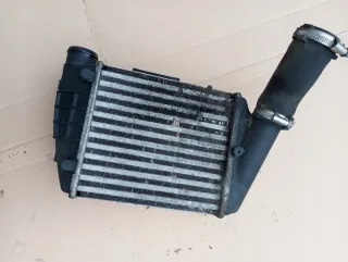8E0145806L Интеркулер Audi A4 B7 Арт e8733098, вид 1
