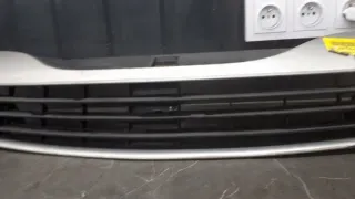 820012581 Решетка радиатора Renault Laguna 2 Арт e8735901, вид 8