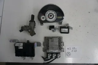 8V21-12A650 5WS40585D 8V21-12A650-CD Блок управления двигателем Mazda 2 DE Арт e8737068, вид 1